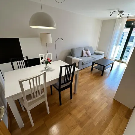 Playa America 3b By Ybh Apartman
